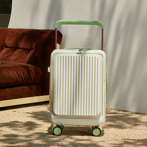 Maleta de Viaje con Apertura Frontal, Portavasos y Carga USB, Expandible de 20 Pulgadas, Multifuncional y Ancha - Product Image 5