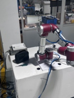 Robot de ponçage, polissage et rectification, robot de lustrage, cobot JAKA A5, programmation manuelle avec contrôle de force et programme adaptatif facile