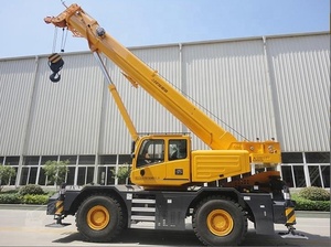 Brand New 30 Ton Small Hydraulic <strong>Crane</strong> XCR25l5 25 Tons Rough Terrain <strong>Crane</strong> for Sale - Product Image 3