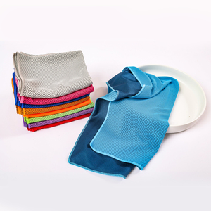 Custom Ice Relaxing Gym Microfiber Ice <b>Cooling</b> Towel for Sport Ice Towel With Bottle - Product Image 2