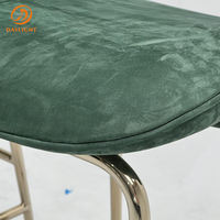 Chaises de bar modernes de luxe avec tissage en velours, chaises de bar haut de gamme personnalisables pour restaurants, cuisines, tabourets de bar