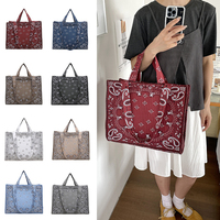 Nouveau sac fourre-tout matelassé léger en jacquard imprimé cachemire, style bandana, pour femme, rétro, pour les vacances d'été, grand sac polyvalent