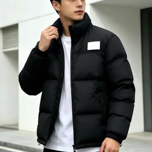 Chaqueta de Plumón Personalizada de China, Reversible y de Talla Grande, Chaqueta Abrigada de Invierno, Chaqueta de Plumón Impermeable 700 para Hombre, Estilo Norte - Product Image 1