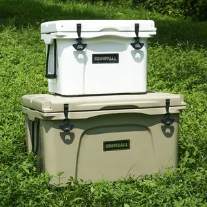 Plastic Ice Insulated 35L Large Fishing Cooler Box With Wheels Ice Hard Cooler Box