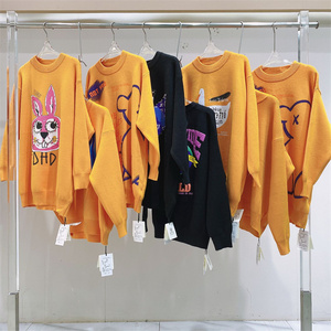 เจอร์รี่เสื้อผ้าฤดูใบไม้ร่วงและฤดูหนาวล่าสุดสำหรับผู้หญิงมือสองขายส่งสินค้าคงคลังเสื้อผ้ามือสอง - Product Image 4