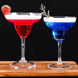 Vasos de Margarita Acrílicos Grandes de 300 ml, Suministros de Bar para Cócteles de Plástico Reutilizables - Product Image 4