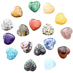 คริสตัลรูปหัวใจขัดเงาขนาด 20 มม. ขายดีข้ามพรมแดน หินดิบธรรมชาติรูปหัวใจสีพีช ไม่เจาะรู สำหรับตกแต่ง - Product Image 1