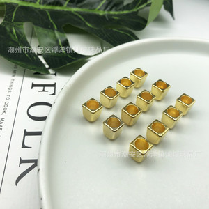 Breloques géométriques en alliage de zinc doré, pendentifs plaqués à l'eau pour la fabrication de bijoux, cadeau unisexe pour toutes occasions - Product Image 3
