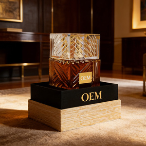 Set de Perfume Eau de Parfum Oriental Amaderado de Lujo, Personalizado OEM |   <span class=keywords><strong>Spray</strong></span> de Fragancia Misteriosa de Larga Duración |   Caja de Regalo de Marca Privada - Product Image 1