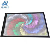 Drapeaux LED publicitaires interactifs à main haute performance, émettant de la lumière, pour la promotion