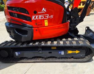Excavatrice sur chenilles d'occasion à bon prix Kubota KX163-5 original importé en vente - Product Image 2