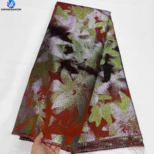 Tessuto <span class=keywords><strong>in</strong></span> Pizzo Jacquard Broccato 100% <span class=keywords><strong>Cotone</strong></span> con Ricami, Design Africano Tradizionale, Ecologico, per <span class=keywords><strong>Abiti</strong></span> <span class=keywords><strong>da</strong></span> Festa e <span class=keywords><strong>da</strong></span> <span class=keywords><strong>Sposa</strong></span> - Product Image 6