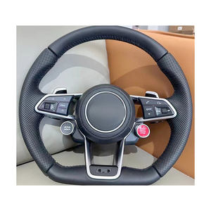 Volante Sportivo in Fibra di Carbonio Completo di Pelle, Produzione di Fabbrica, Compatibile con <span class=keywords><strong>Audi</strong></span> A8, <span class=keywords><strong>A1</strong></span>, Q5, Inclusi TT e A7 <span class=keywords><strong>Sportback</strong></span> - Product Image 3