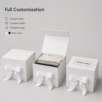 Boîte cadeau magnétique blanche personnalisée avec logo, rabat supérieur, ruban et finition mate, vente en gros et au détail directe usine pour l'approvisionnement de vêtements