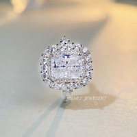 Bague en Moissanite Taille Radiant 3 Carats en Argent Sterling S925, Testée et Certifiée, pour Femme, Idéale pour Demande en Mariage et Fiançailles