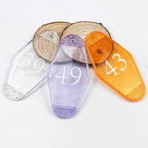 Llaveros de Plástico con Logotipo Personalizado, Diseño Retro Vintage para Motel/Hotel, con Brillantina y Colores Variados, Venta al Por Mayor - Product Image 6