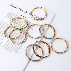 Pulsera <span class=keywords><strong>de</strong></span> Aleación Chapada en Oro con Diseño Floral Vintage para Mujer, Joyería Inspirada en la Ciudad Prohibida, Tendencia Nacional para Chicas, Marca - Product Image 3
