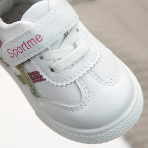 Scarpe sneakers casual traspiranti scarpe da scuola bianche per ragazzi e ragazze - Product Image 3