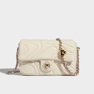 <b>White</b> diamond chain crossbody <b>bag</b>, exquisite and elegant choice - Product Image 4