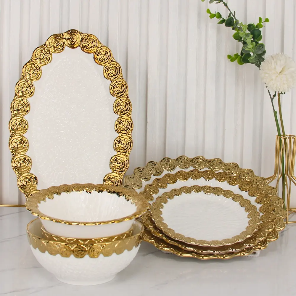 Luxus-Keramik Salat Frühstück Schalen Restaurant Steak Barbecue Teller Hochzeit Gold Rose Rim Geschirr Sets