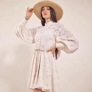 <span class=keywords><strong>ชุด</strong></span>เดรส<span class=keywords><strong>แขน</strong></span><span class=keywords><strong>ยาว</strong></span><span class=keywords><strong>สี</strong></span><span class=keywords><strong>ขาว</strong></span>แบบโปร่งสำหรับงานปาร์ตี้ - Product Image 1