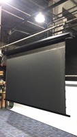 Écran de projecteur de tension à onglet motorisé anti-lumière PVCBSP à gain élevé 100 pouces 16:9