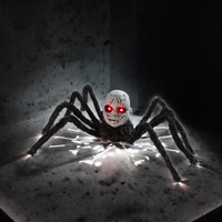 Nouvelle Décoration d'Halloween : Jouet Araignée Électrique Lumineuse et Sonore, Activée par Induction, Marche et Chante, Fonctionne avec Piles AAA