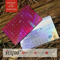 Carte de membre VIP avec puce M1 à fréquence 1356 MHz, lecture/écriture, design laser irisé pour la gestion de la fidélité haut de gamme