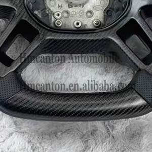 Volante Deportivo de Fibra de Carbono Mate con Cuero Perforado para Land Rover Defender, Venta al Por Mayor de Productos Nuevos - Product Image 3