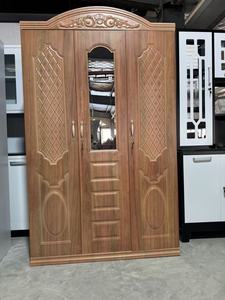 <span class=keywords><strong>Armadio</strong></span> Moderno in Metallo per Camera da Letto <span class=keywords><strong>con</strong></span> 4 <span class=keywords><strong>Ante</strong></span> a Battente in Acciaio, <span class=keywords><strong>Armadio</strong></span> Goffrato <span class=keywords><strong>con</strong></span> <span class=keywords><strong>Specchio</strong></span> - Product Image 3