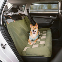 Tapis de voyage pour animaux de compagnie en gros, avec base antidérapante et boucle de sécurité, idéal pour les voyages en voiture sur le siège arrière