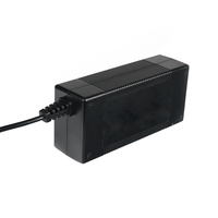 Prix de gros usine 25.2V 2A chargeur de batterie au lithium filaire 100-240V chargeur d'outil électrique prise EU US