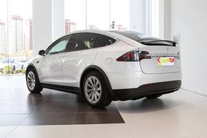 <span class=keywords><strong>Tesla</strong></span> <span class=keywords><strong>Model</strong></span> <span class=keywords><strong>X</strong></span> AWD SUV Elettrico di Medie-Grandi <span class=keywords><strong>Dimensioni</strong></span> con Velocità Massima di 250 km/h, 493kW, 670CV - Product Image 3
