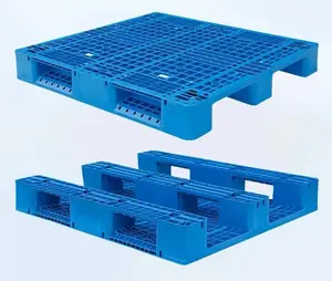 Materiale plastico per pallet blu