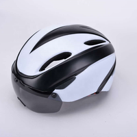 OEM & ODM Nouvelle Arrivée Adulte Vélo De Route VTT Casque avec Amovible PC Matériaux Magnétique Lentille Casco pour Équitation Sports