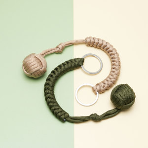 Porte-clés paracorde, nouveau design, noué au poignet, haute résistance, <span class=keywords><strong>auto</strong></span>-défense, outil de survie d'urgence, avec boule en acier, 1 pièce - Product Image 4