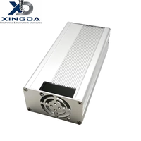 Boîtier en aluminium extrudé argenté avec ailettes de refroidissement et emplacement pour ventilateur, pour alimentation électrique, pilote, carte de circuit imprimé, boîtier de protection
