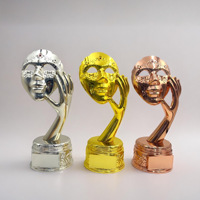 Trophée d'usine JINZUN Métal Peinture dorée brillante OEM ODM Trophées personnalisés Récompenses Cadeau souvenir Nouveau trophée de conception de visage fait à la main