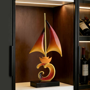 Ornement de bateau à voile en résine de luxe, sculpture de voilier pour salon, armoire à vin, bureau, cadeau - Product Image 1