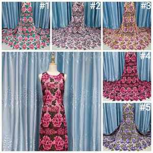 Tessuto <span class=keywords><strong>in</strong></span> <span class=keywords><strong>Pizzo</strong></span> Ricamato con Motivo a Rose Grandi per Abiti - Product Image 6