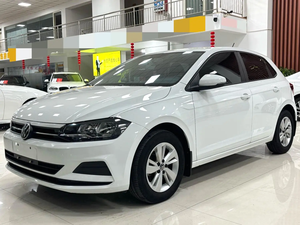 <span class=keywords><strong>Polo</strong></span> Hatchback 2023 de <span class=keywords><strong>Segunda</strong></span> <span class=keywords><strong>Mano</strong></span>, Automático, Euro VI, Asientos de Tela, Techo Panorámico, Cámara Trasera, Neumáticos R15, Volante a la Izquierda - Product Image 6