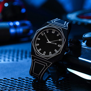 Nuevo Reloj de Silicona para Hombre, Estilo Minimalista y Moderno, con Diseño de Dibujos Animados, Resistente al Agua, con Manecillas Precisas y Movimiento de Cuarzo - Product Image 6
