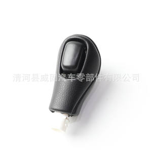 Pommeau de levier de vitesse Infiniti 34910-JK03A, texture en fibre de carbone mate, design ergonomique pour Nissan Patrol Q50 - Product Image 5