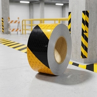 Cinta Adhesiva Reflectante Antideslizante de Acrílico para Escaleras, Rampas, Pasillos y Pisos Industriales