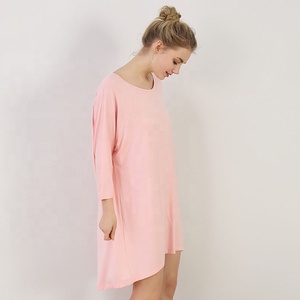 Pigiami e <span class=keywords><strong>Camicie</strong></span> <span class=keywords><strong>da</strong></span> <span class=keywords><strong>Notte</strong></span> in <span class=keywords><strong>Cotone</strong></span> Morbido, Lavabili e Traspiranti con Maniche a Pipistrello, Vendita all'Ingrosso - Product Image 5