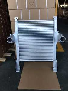 Radiateurs d'<span class=keywords><strong>intercooler</strong></span> pour camion Rxd pour <span class=keywords><strong>EuroCargo</strong></span> I-III/Stralis OEM504015564 Pièces automobiles - Product Image 2