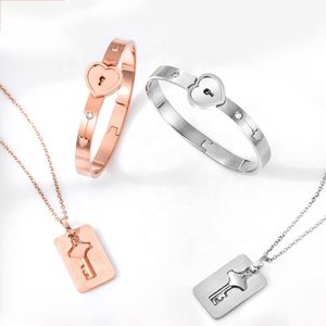 Herz-Liebesschloss-Armband und Schlüssel-Halskette-<span class=keywords><strong>Set</strong></span> aus Edelstahl in Silber/<span class=keywords><strong>Gold</strong></span> – Hochzeitsgeschenk für Paare, Kreuzmuster, Zirkonia Damen Schmuck - Product Image 2