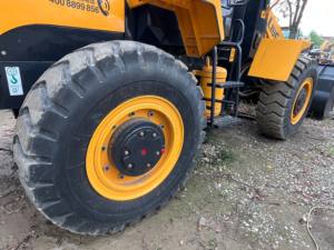 Cargador de ruedas Liugong 836H usado Carga nominal de 3 toneladas Cargador frontal de segunda mano con componentes de rodamiento de núcleo - Product Image 4