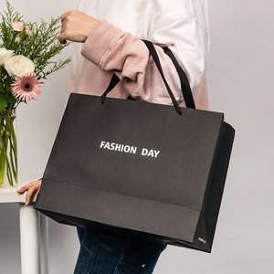 Bolsas de Papel de Lujo Lisas para Transporte, Bolsas de Papel Cuadradas Grandes Negras con Asas para Ropa - Product Image 6