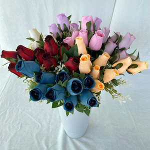 Ramo de Rosas Artificiales Suzume Ii, Rosa Roja de Terciopelo de 9 Cabezas, 30cm-100cm, Decoración para Bodas y Hogar - Product Image 2